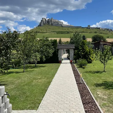 Chalupka L With A Panoramic View Of Spis Castle Pensión