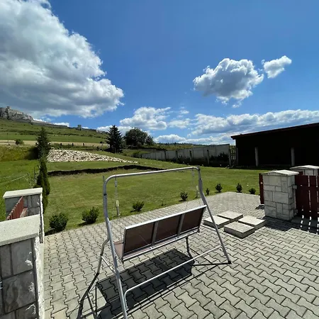 Chalupka L With A Panoramic View Of Spis Castle Pensión 3*